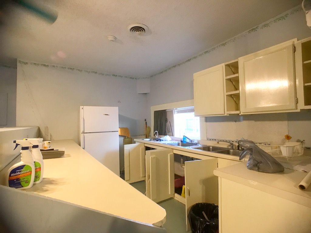 1722 N Jackson St, Litchfield, IL 62056